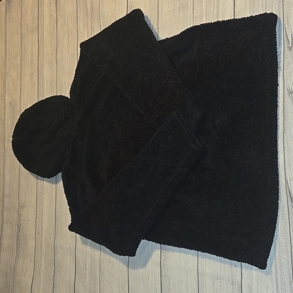 PINK Women's Quarter Zip Pullover Teddy Sweater Black Size L - Picture 2 of 8